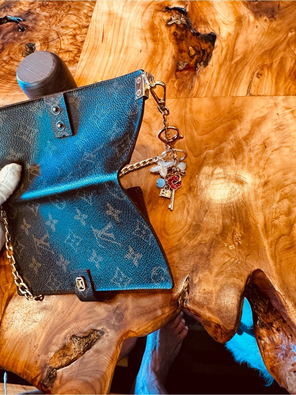 Louis Vuitton monogram wallet, reinvented fold converted Crossbody - Picture 10 of 15